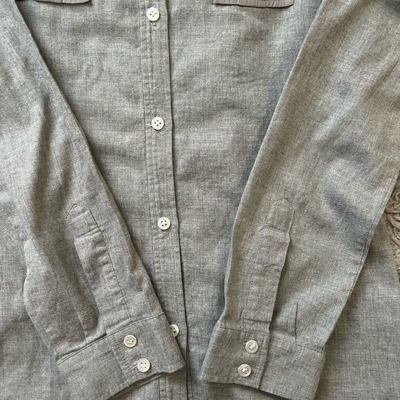 Elizabeth and James Botton Down Shirt sz S - Picture 4 of 6